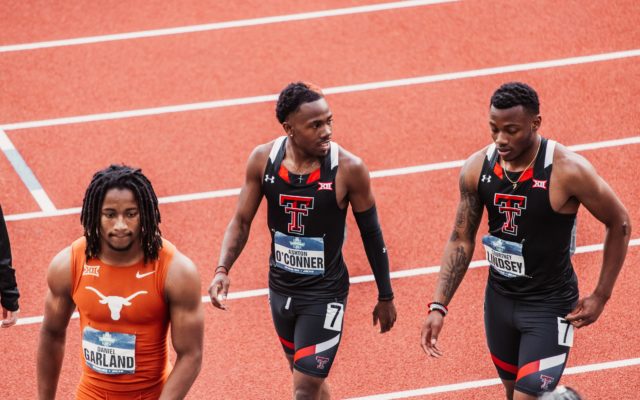 Sprint Relay Qualifies for Finals on Opening Day in Eugene