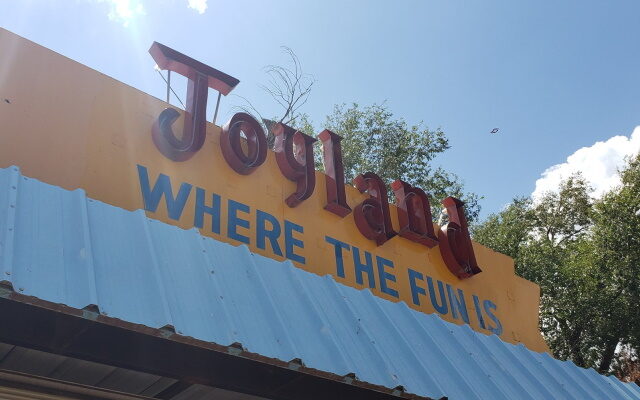Joyland Amusement Park is Back